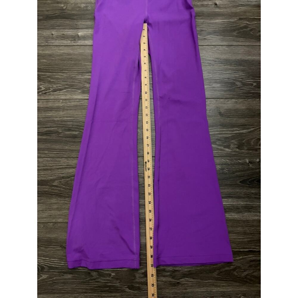 Lululemon Groove Super-High-Rise Flared Pant *Nulu Moonlit Magenta size 4 - Picture 2 of 9